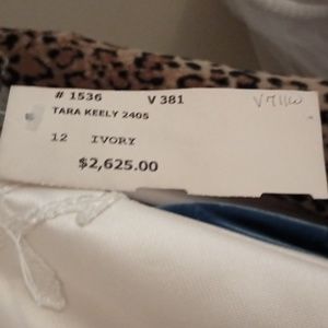 Wedding dress make offer